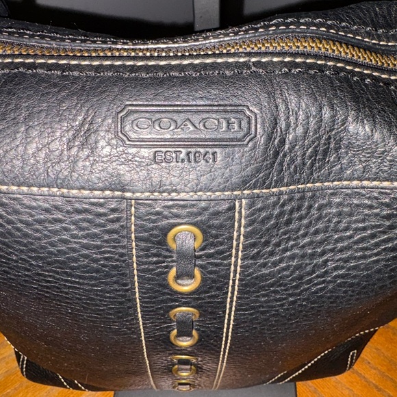 Coach Black Leather Shoulder Bag with Gold Hardware - Picture 3 of 7